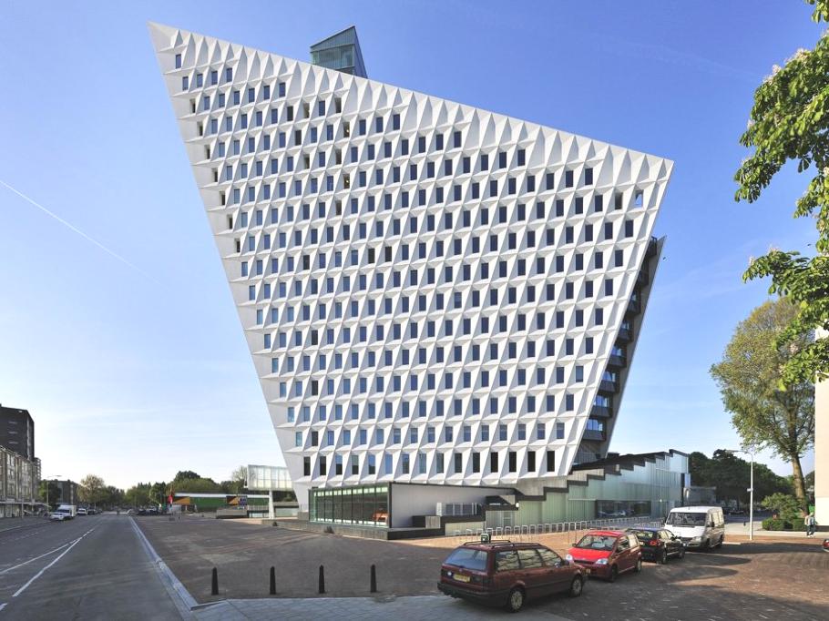 hague-city-hall-netherlands-03