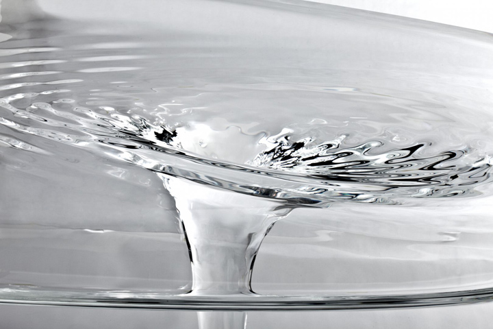 liquid-glacial-table-by-zaha-hadid-architects-05