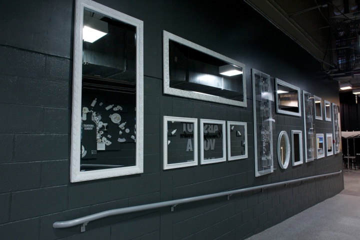 absolut-vodka-bar-lounge-34