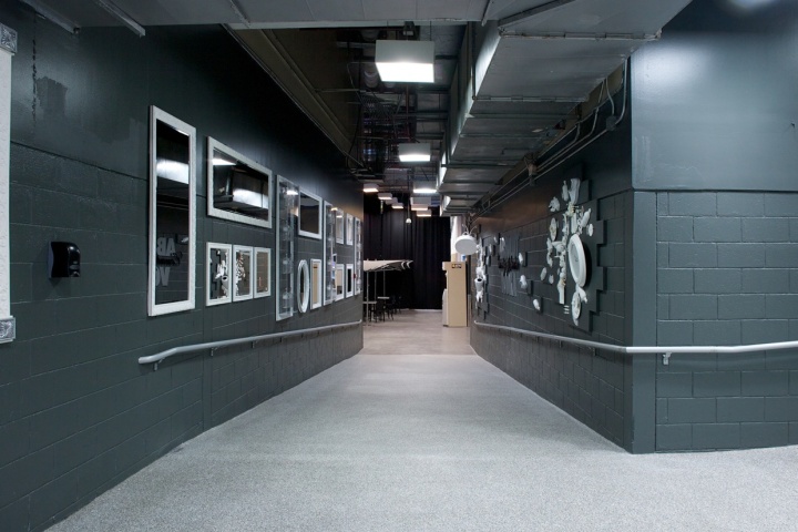 absolut-vodka-bar-lounge-38
