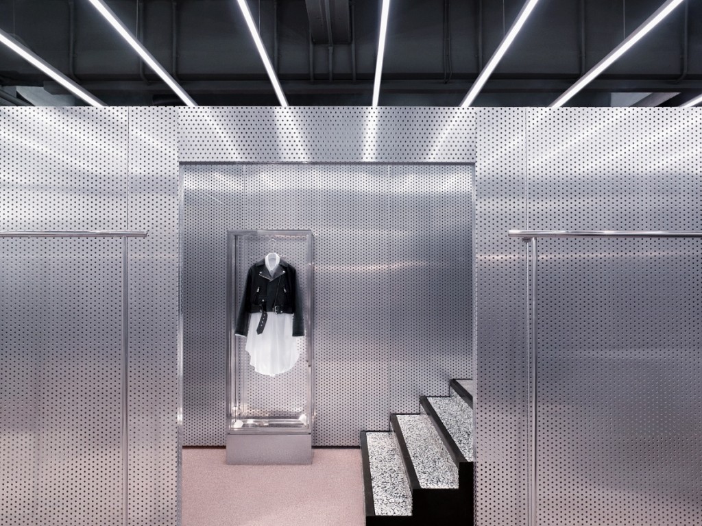 acne-store-4