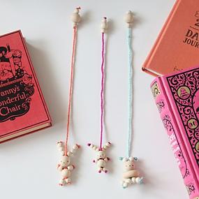 amusing-bead-bunny-bookmark-1