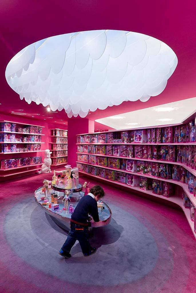 barbies-flagship-store-1