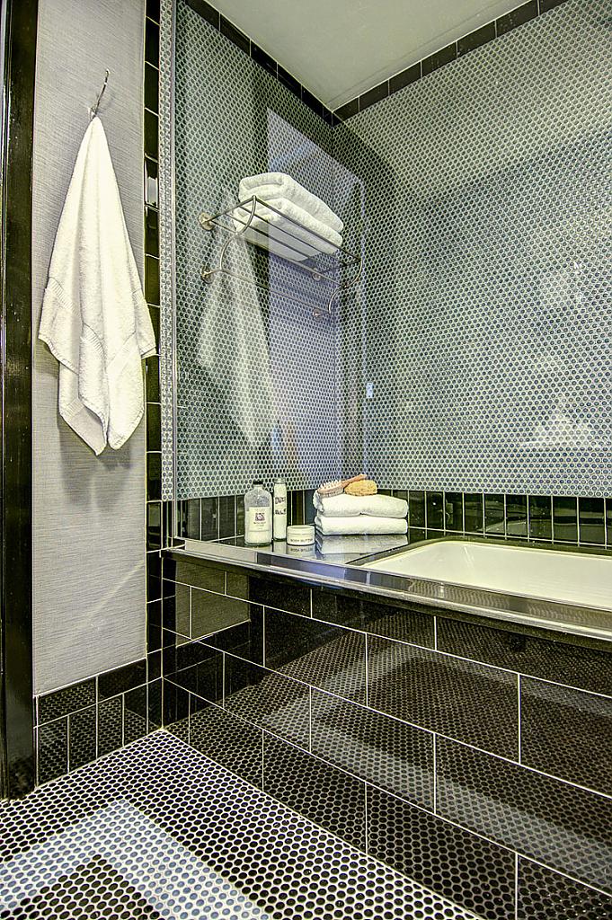 broadway-hollywood-loft-28