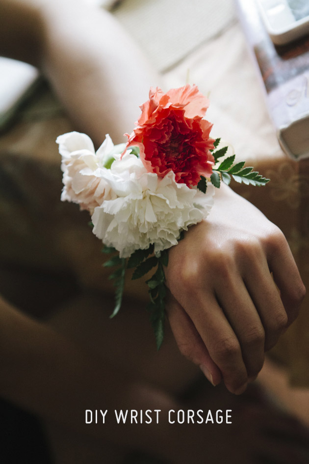 charming-diy-wist-corsage