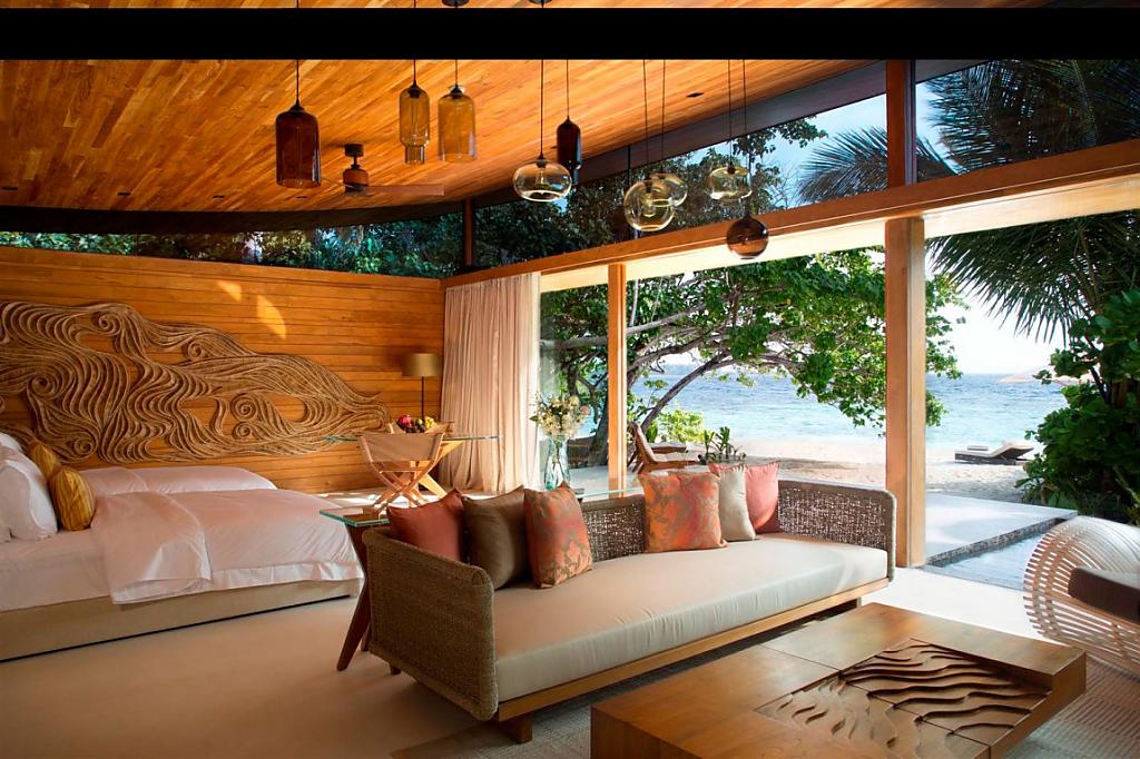 coco-prive-kuda-hithi-island-12