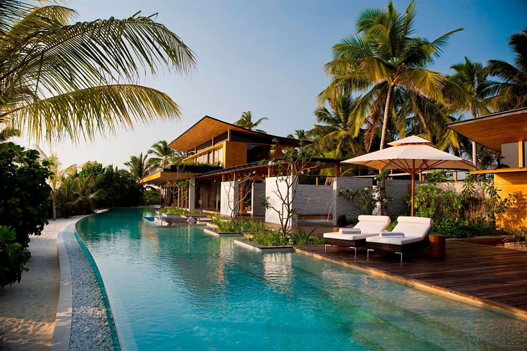 coco-prive-kuda-hithi-island-8