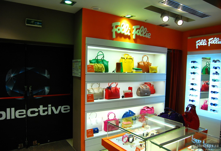 Collections store. V brand Store.