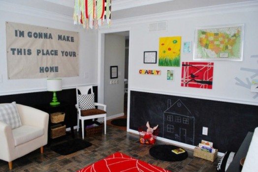colorful-playroom-design-with-chalkboard-walls-3