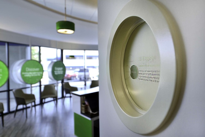 connect-hearing store-6