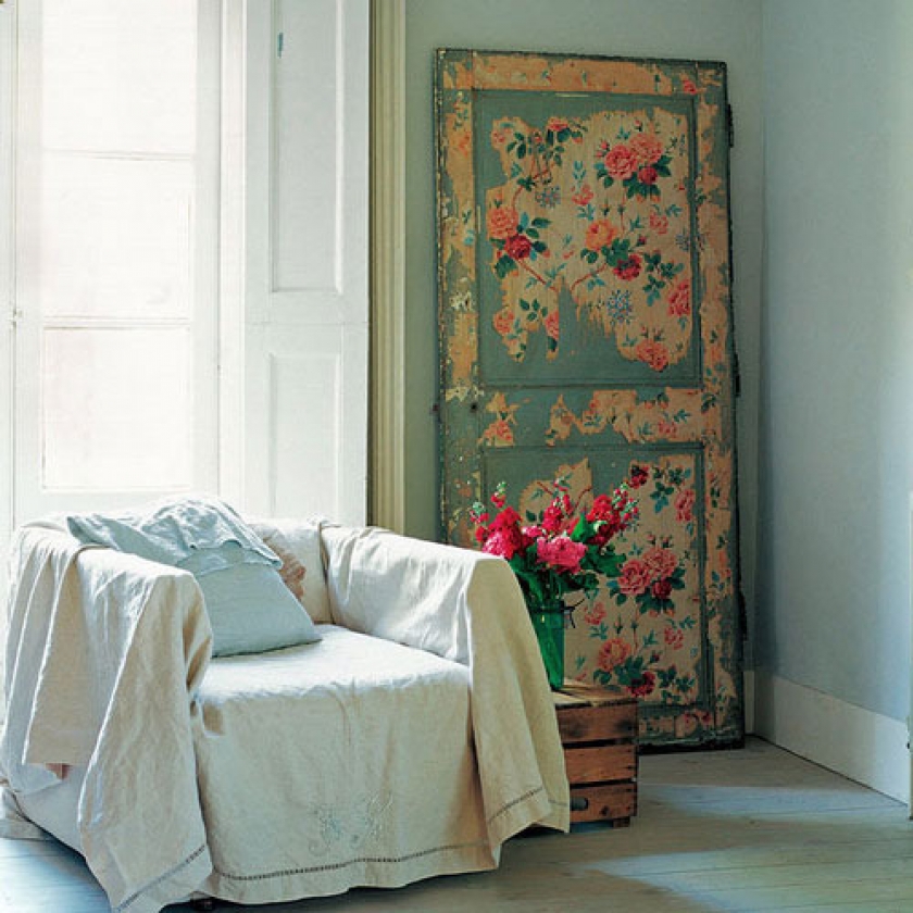 decorate-doors-with-wallpapers-10