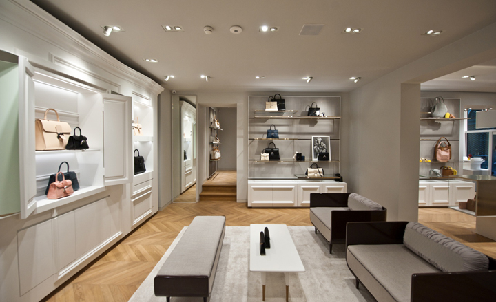 delvaux-store-concept-1