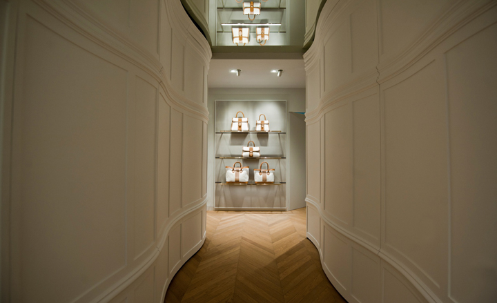 delvaux-store-concept-5