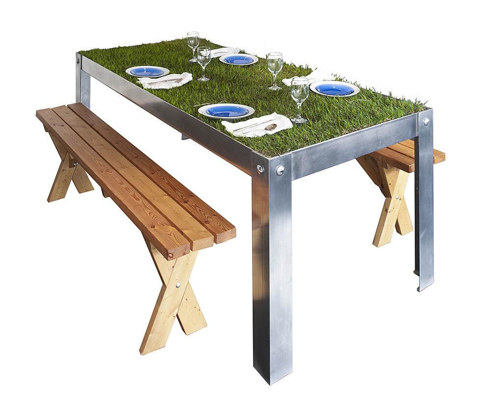 dining-table-with-grass-6