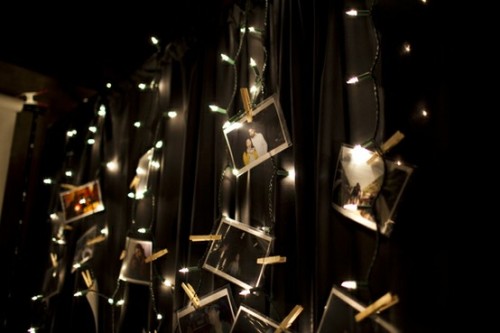family-photos-on-your-walls-17