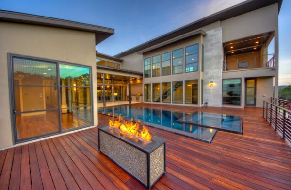 fireplaces-by-the-pool-18