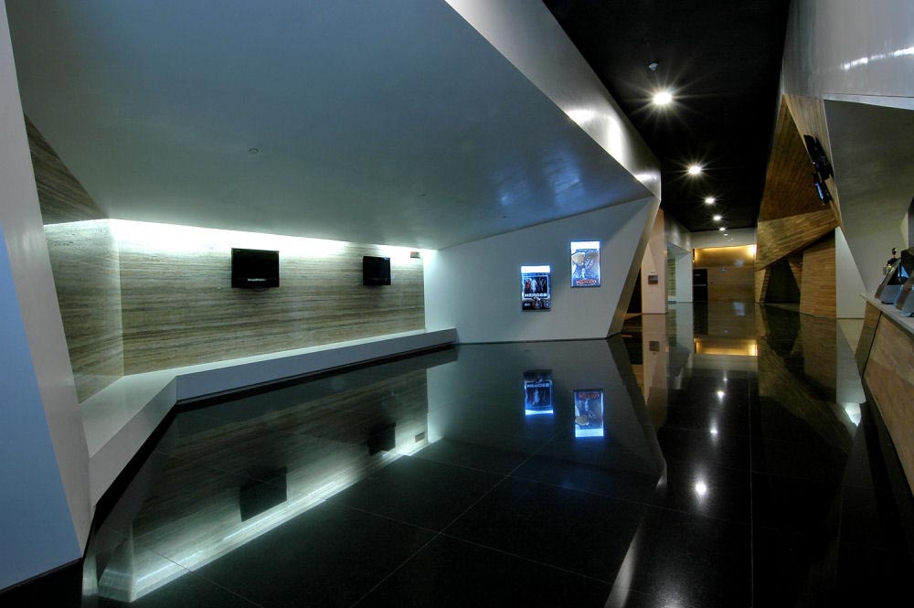 fun-cinema-by-arris-architects-9