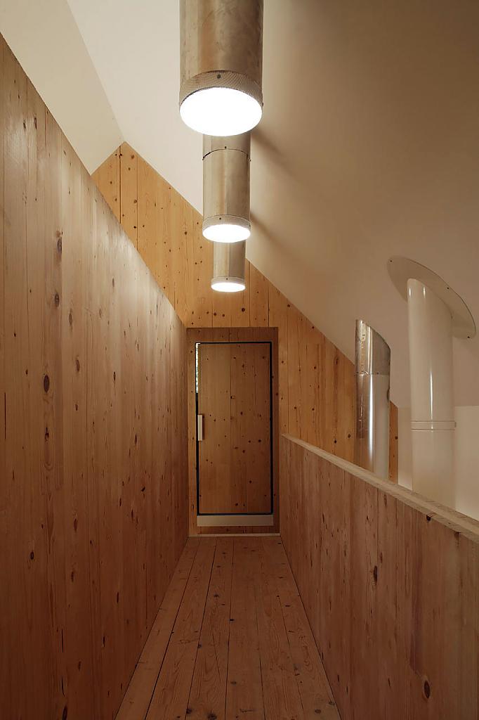 g-house-by-lode-architecture-14