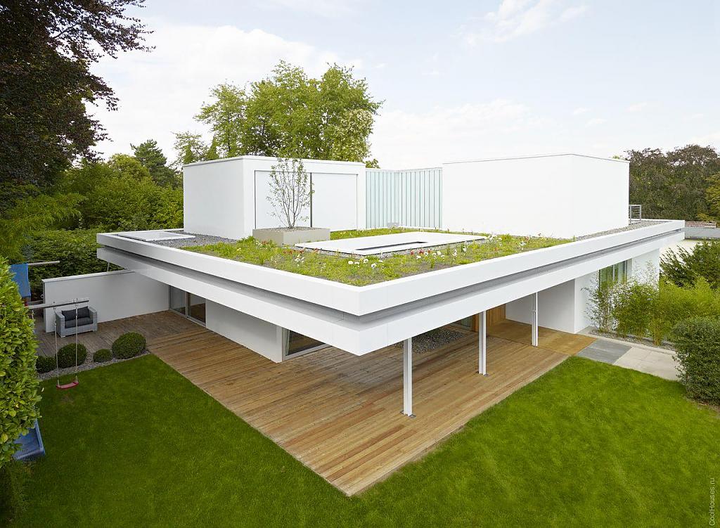 green-walled-buildings-3