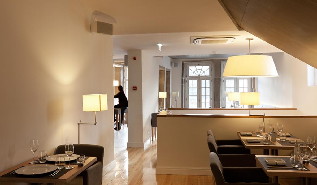 gull-restaurant-and-bar-10