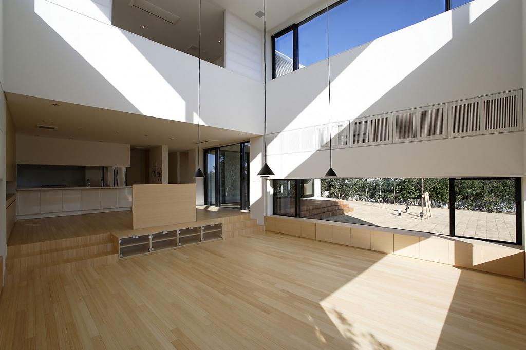 house-on-the-bluff-11