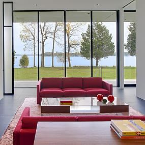 house-with-glass-corridors-idea-11