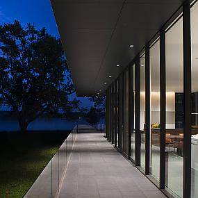 house-with-glass-corridors-idea-20