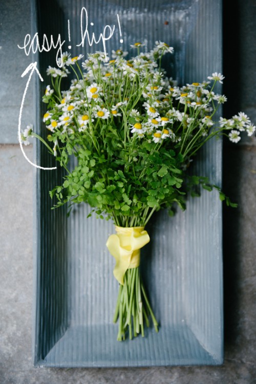 how-to-make-a-minimal-bridal-bouquet-7