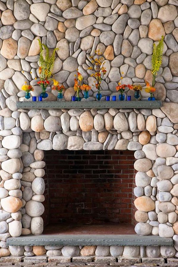 how-to-personalize-your-mantle-decor-2