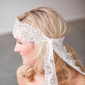 ideas-for-a-no-veil-wedding-look-14