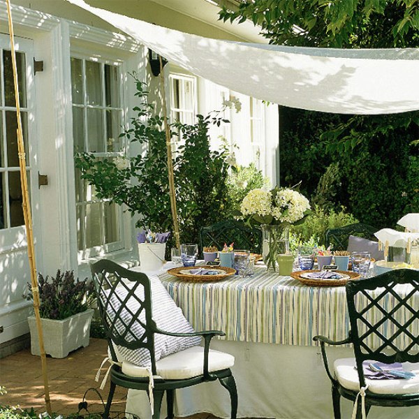 ideas-of-fabric-decor-in-garden-46