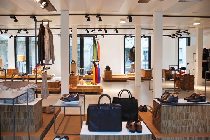 kiton-showroom-4