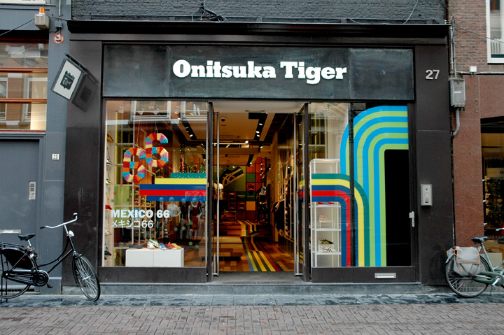 onitsuka-tiger-store-design-11