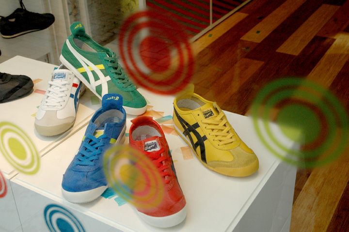 onitsuka-tiger-store-design-9