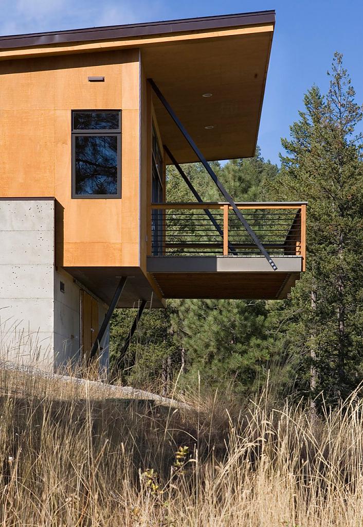 pine-forest-cabin-4