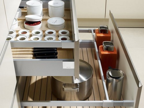 practical-kitchen-drawer-organization-ideas-1