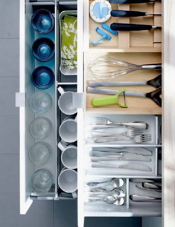 practical-kitchen-drawer-organization-ideas-22