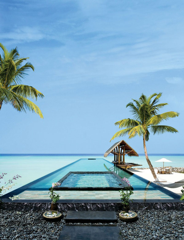 reethi-rah-five-star-resort-11