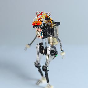 robot-from-the-trash-3