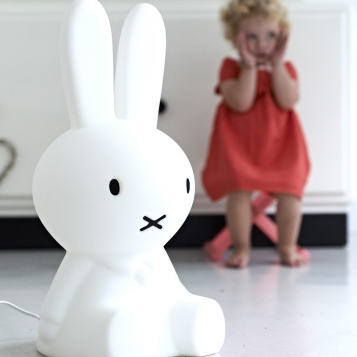 soft-miffy-the-rabbit-lamp-3