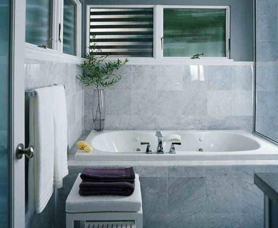 stylish-colored-bathrooms-6