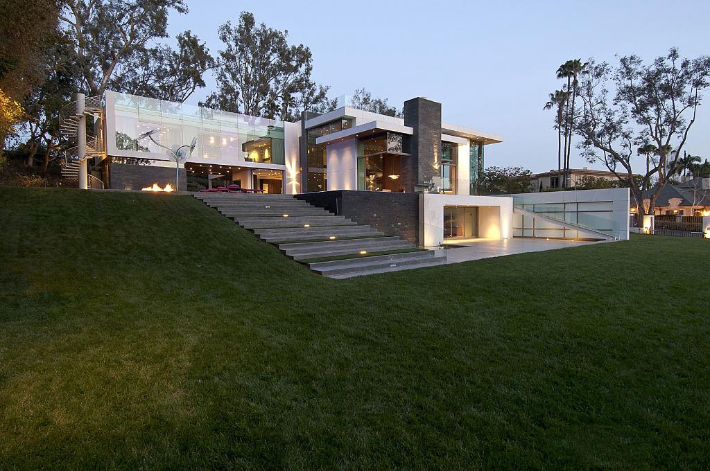 summit-house-1