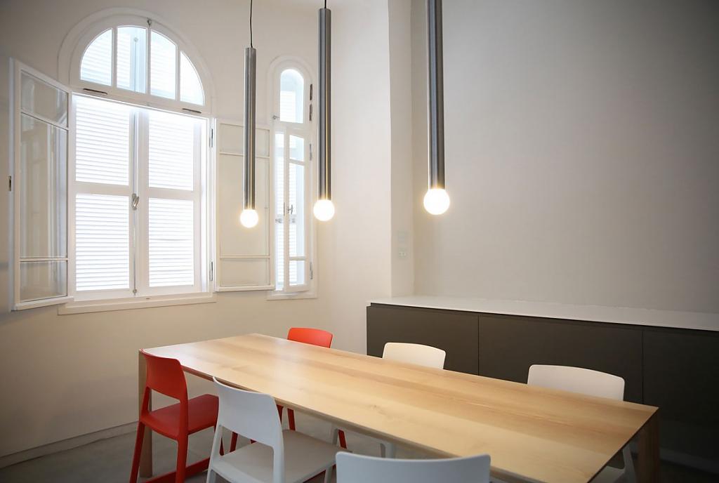 tel-aviv-flat-by-chiara-ferrari-studio-15