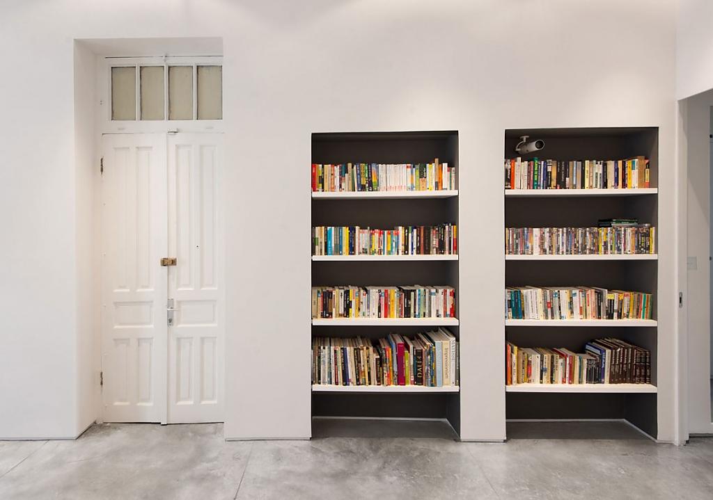 tel-aviv-flat-by-chiara-ferrari-studio-2