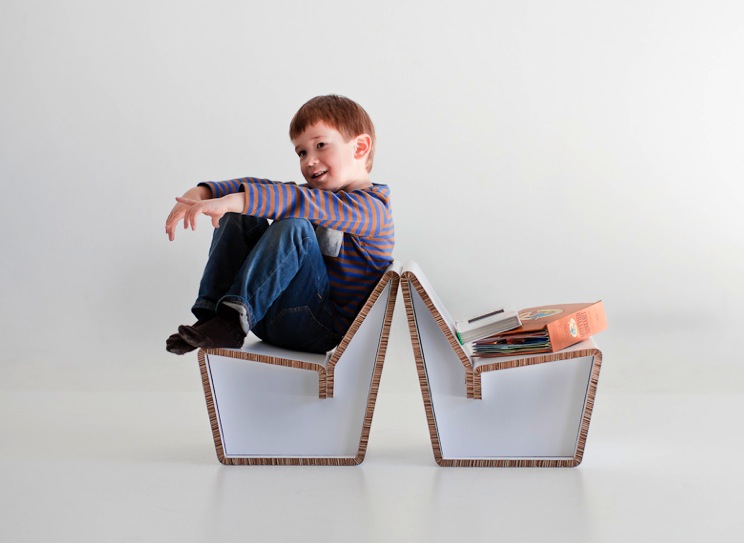 the-kasaa-shelf-and-the-kenno-chairs-7
