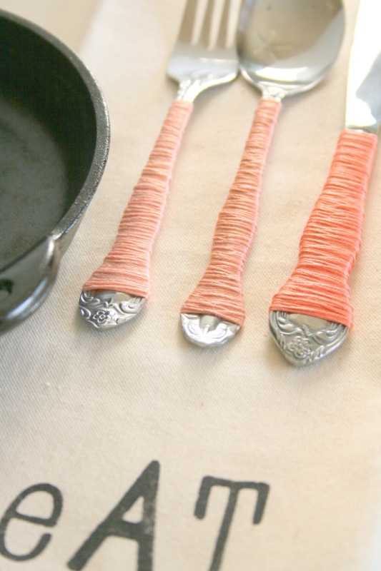 use-yarn-in-a-wedding-decor-27