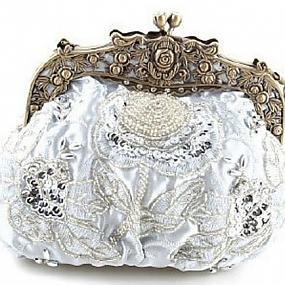 vintage-bridal-purses-52