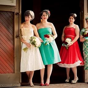vintage-bridesmaids-dresses-27