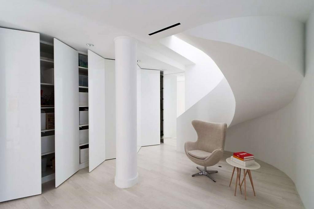 wadia-residence-13