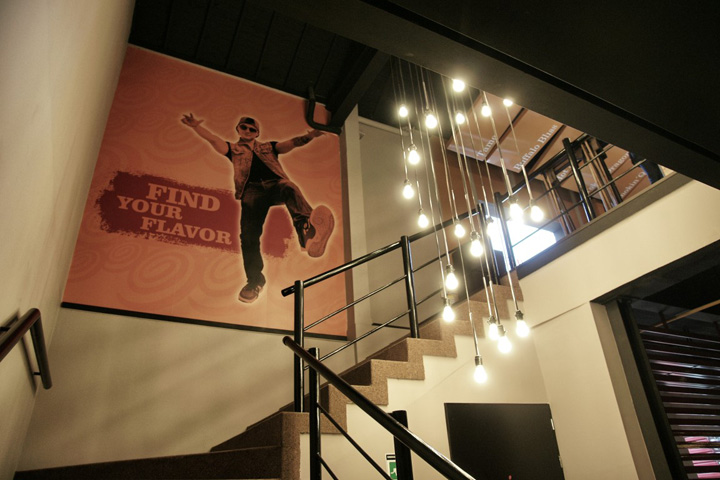 wing-zone-restaurant-14